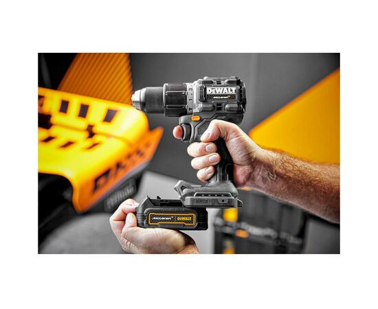 Шуруповерт DeWALT McLaren F1, XR Li-Ion PowerStack 18V GFN блок 2x1.7Ah, 90 Нм, кейс TSTAK (DCD85ME2GT), изображение 10 Шуруповерт DeWALT McLaren F1, XR Li-Ion PowerStack 18V GFN блок 2x1.7Ah, 90 Нм, кейс TSTAK (DCD85ME2GT), изображение 10