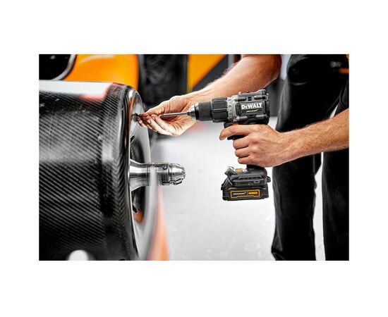 Шуруповерт DeWALT McLaren F1, XR Li-Ion PowerStack 18V GFN блок 2x1.7Ah, 90 Нм, кейс TSTAK (DCD85ME2GT), изображение 12 Шуруповерт DeWALT McLaren F1, XR Li-Ion PowerStack 18V GFN блок 2x1.7Ah, 90 Нм, кейс TSTAK (DCD85ME2GT), изображение 12