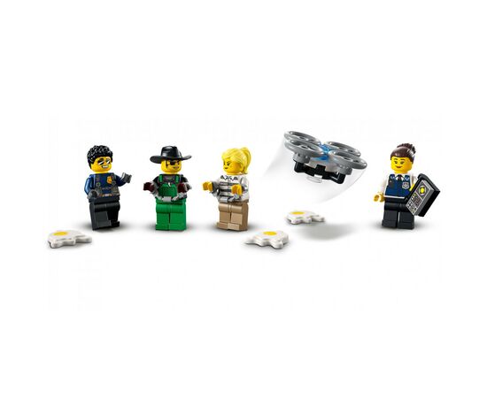 Конструктор LEGO City Полицейский грузовик с мобильным центром управления (60315), изображение 3 Конструктор LEGO City Полицейский грузовик с мобильным центром управления (60315), изображение 3