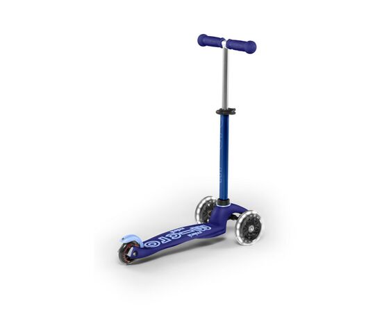 Самокат Micro Mini Deluxe LED Blue (MMD142), изображение 4 Самокат Micro Mini Deluxe LED Blue (MMD142), изображение 4