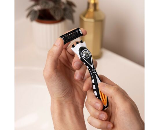 Сменные кассеты Bic Flex 5 Hybrid 8 шт. (3086123675773), изображение 6 Сменные кассеты Bic Flex 5 Hybrid 8 шт. (3086123675773), изображение 6