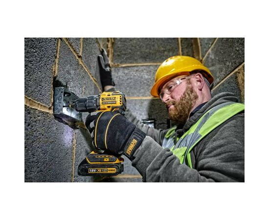 Шуруповерт DeWALT XR Li-Ion 18 В, 65 Нм, 2 АКБ + ЗУ, кейс (DCD708D2T), изображение 4 Шуруповерт DeWALT XR Li-Ion 18 В, 65 Нм, 2 АКБ + ЗУ, кейс (DCD708D2T), изображение 4