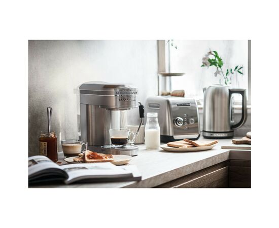 Электрочайник KitchenAid 5KEK1722ESX, изображение 6 Электрочайник KitchenAid 5KEK1722ESX, изображение 6