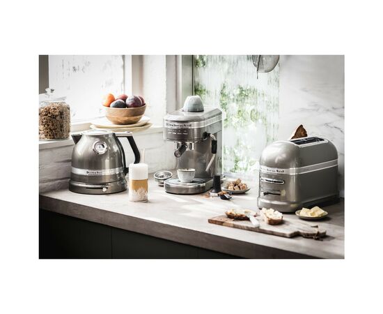 Електрочайник KitchenAid 5KEK1522EMS, зображення 4 Електрочайник KitchenAid 5KEK1522EMS, зображення 4