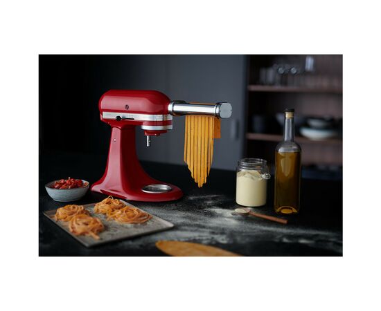 Кухонный комбайн KitchenAid 5KSM125EER, изображение 3 Кухонный комбайн KitchenAid 5KSM125EER, изображение 3
