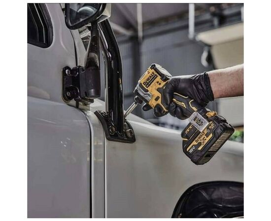 Шуруповерт DeWALT DCF850NT, кейс TSTAK (Без АКБ и ЗУ) (DCF850NT), изображение 5 Шуруповерт DeWALT DCF850NT, кейс TSTAK (Без АКБ и ЗУ) (DCF850NT), изображение 5
