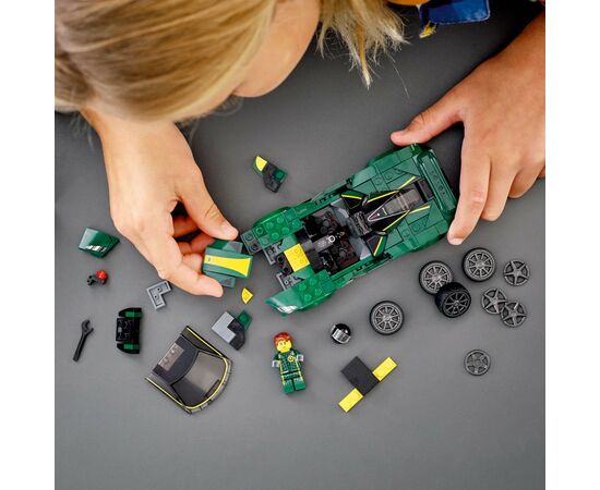 Конструктор LEGO Speed Champions Lotus Evija 247 деталей (76907), изображение 4 Конструктор LEGO Speed Champions Lotus Evija 247 деталей (76907), изображение 4