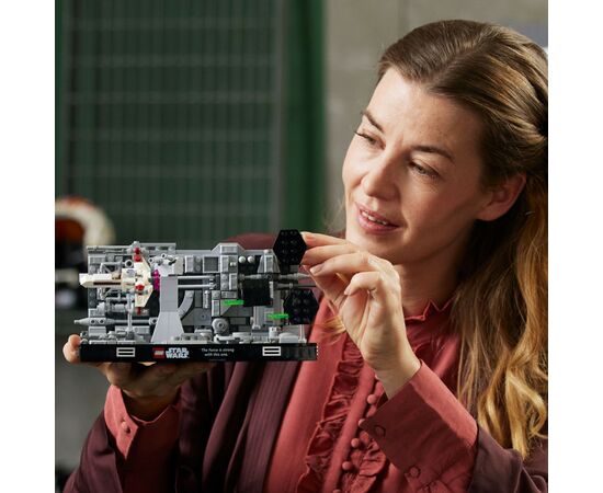 Конструктор LEGO Star Wars Діорама «Політ над Зіркою Смерті» 665 деталей (75329), зображення 3 Конструктор LEGO Star Wars Діорама «Політ над Зіркою Смерті» 665 деталей (75329), зображення 3