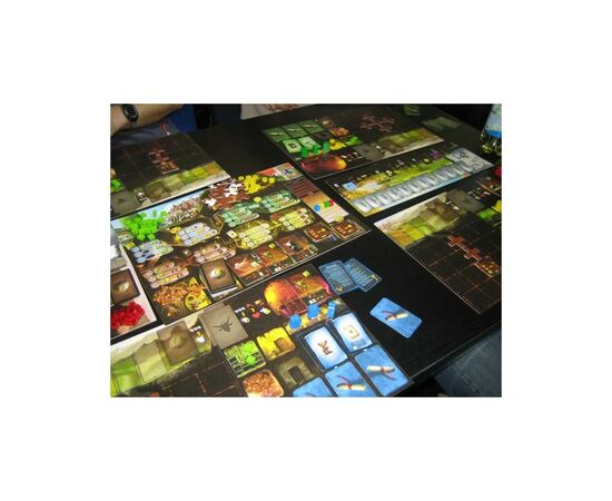 Настольная игра Czech Games Edition Dungeon Lords (Лорды Подземелий) англ. (8594156310073), изображение 3 Настольная игра Czech Games Edition Dungeon Lords (Лорды Подземелий) англ. (8594156310073), изображение 3