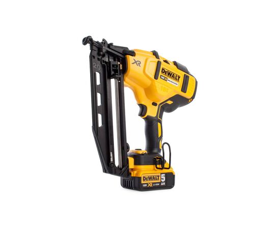 Гвоздезабиватель DeWALT 18В, диаметр/длина гвоздя 1.6/63 мм, 2 АКБ, ЗУ, кейс (DCN660P2), изображение 2 Гвоздезабиватель DeWALT 18В, диаметр/длина гвоздя 1.6/63 мм, 2 АКБ, ЗУ, кейс (DCN660P2), изображение 2