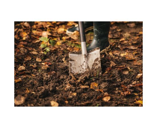Лопата Fiskars Ergonomic, 125 см, 2.1кг (1066708), изображение 5 Лопата Fiskars Ergonomic, 125 см, 2.1кг (1066708), изображение 5
