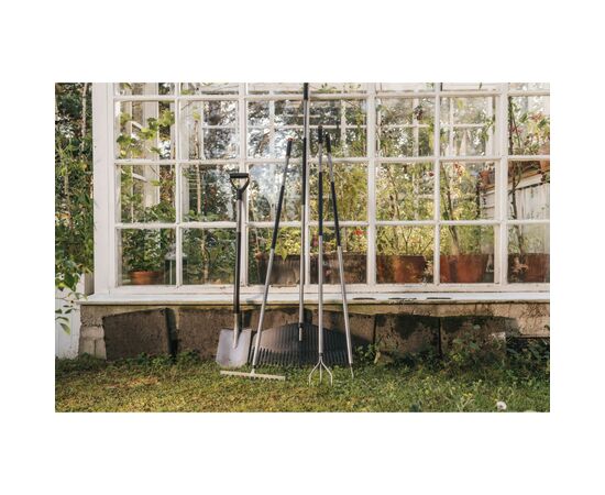 Лопата Fiskars Ergonomic, 125 см, 2.1кг (1066708), изображение 6 Лопата Fiskars Ergonomic, 125 см, 2.1кг (1066708), изображение 6
