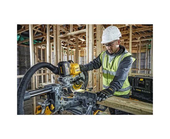 Торцовочная пила DeWALT 54В XR FLEXVOLT Li-lon, диск 250х30 мм, XPS, 20.5 кг, 2x2Ah (DCS727T2), изображение 4 Торцовочная пила DeWALT 54В XR FLEXVOLT Li-lon, диск 250х30 мм, XPS, 20.5 кг, 2x2Ah (DCS727T2), изображение 4