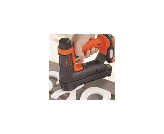 Степлер строительный Black&Decker 12V, Li-Ion,длина скобы/шпилек 14/15 мм (без АКБ и ЗУ) (BDCT12N), изображение 5 Степлер строительный Black&Decker 12V, Li-Ion,длина скобы/шпилек 14/15 мм (без АКБ и ЗУ) (BDCT12N), изображение 5