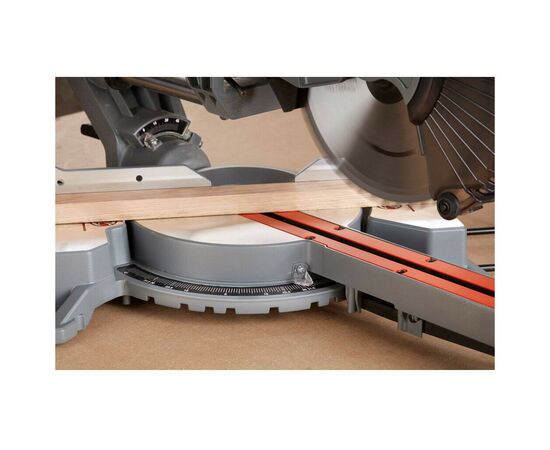 Торцовочная пила Black&Decker 1600 Вт, диск 216х30 мм, 4800 об/мин, XPS, вес 12 кг (BES700), изображение 6 Торцовочная пила Black&Decker 1600 Вт, диск 216х30 мм, 4800 об/мин, XPS, вес 12 кг (BES700), изображение 6