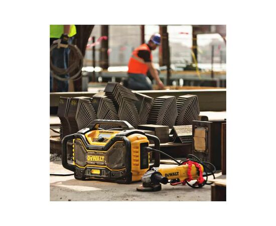 Зарядное устройство для аккумуляторов инструмента DeWALT с радиоприемником 18V, 54V XR, время зарядки 140 мин, вес 7.2 кг (DCR027), изображение 7 Зарядное устройство для аккумуляторов инструмента DeWALT с радиоприемником 18V, 54V XR, время зарядки 140 мин, вес 7.2 кг (DCR027), изображение 7