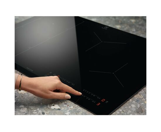 Варочная поверхность Electrolux EIS62441, изображение 5