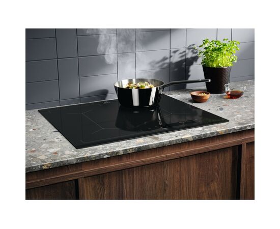 Варочная поверхность Electrolux EIS6448, изображение 3 Варочная поверхность Electrolux EIS6448, изображение 3
