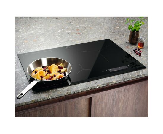 Варочная поверхность Electrolux EIS84486, изображение 3 Варочная поверхность Electrolux EIS84486, изображение 3