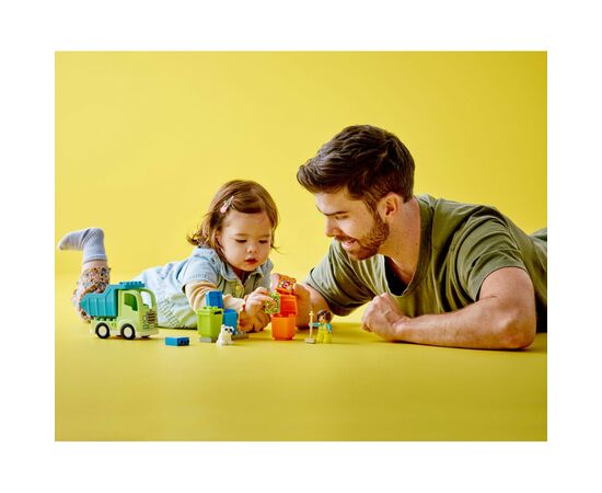 Конструктор LEGO DUPLO Мусороперерабатывающий грузовик 15 деталей (10987), изображение 7 Конструктор LEGO DUPLO Мусороперерабатывающий грузовик 15 деталей (10987), изображение 7