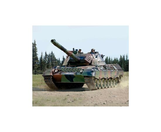 Сборная модель Revell Танк Leopard 1A5 уровень 4, 1:35 (RVL-03320), изображение 4 Сборная модель Revell Танк Leopard 1A5 уровень 4, 1:35 (RVL-03320), изображение 4