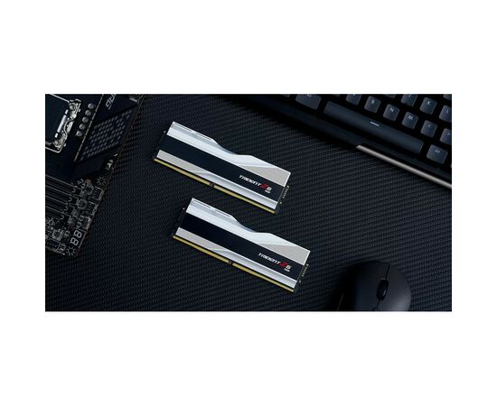 Модуль памяти для компьютера DDR5 32GB (2x16GB) 7800 MHz Trident Z5 RGB Silver G.Skill (F5-7800J3646H16GX2-TZ5RS), изображение 7 Модуль памяти для компьютера DDR5 32GB (2x16GB) 7800 MHz Trident Z5 RGB Silver G.Skill (F5-7800J3646H16GX2-TZ5RS), изображение 7