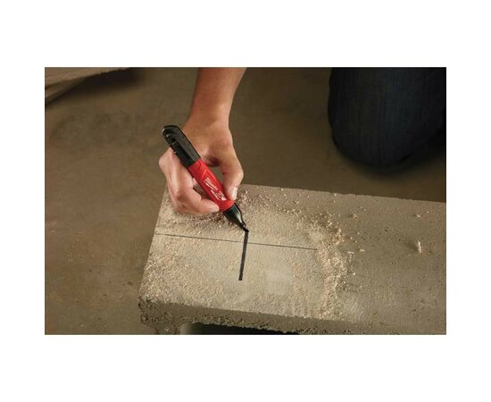 Маркер Milwaukee INKZALL для стройплощадки скошенный (48223103), изображение 5 Маркер Milwaukee INKZALL для стройплощадки скошенный (48223103), изображение 5