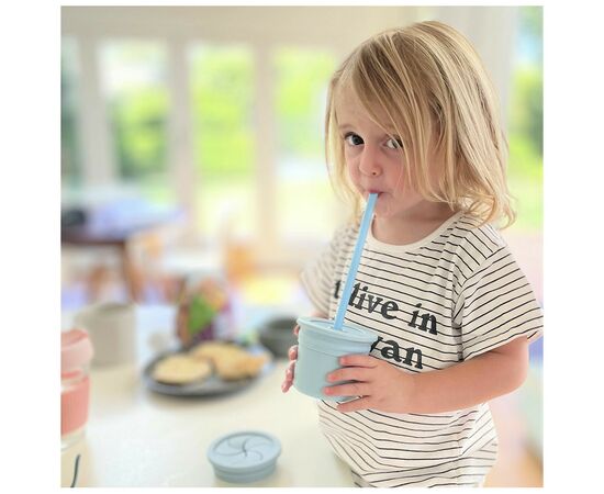 Поильник-непроливайка MinikOiOi Sip+Snack - Pinky Pink / Powder Grey (101100108), изображение 4