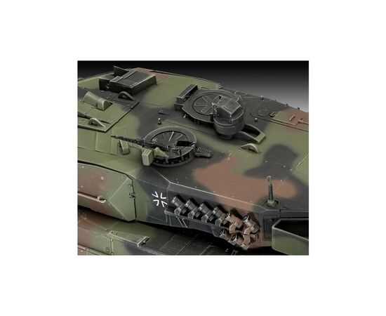 Сборная модель Revell Танк Леопард 2 A6M+ уровень 5 масштаб 1:35 (RVL-03342), изображение 4 Сборная модель Revell Танк Леопард 2 A6M+ уровень 5 масштаб 1:35 (RVL-03342), изображение 4