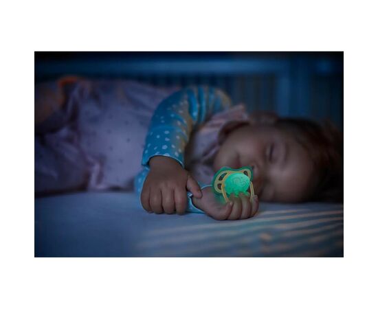 Пустышка Philips AVENT Ultra Air Нічна 0-6 міс 2 шт (SCF376/18), изображение 4 Пустышка Philips AVENT Ultra Air Нічна 0-6 міс 2 шт (SCF376/18), изображение 4