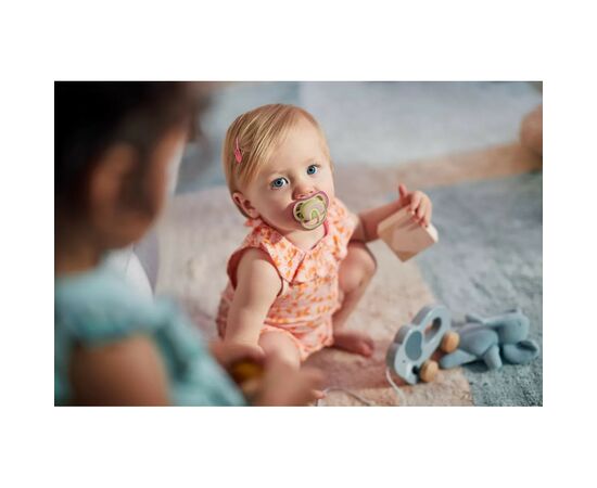 Пустышка Philips AVENT Ultra Air, 0-6 міс. 2 шт (SCF085/59), изображение 4 Пустышка Philips AVENT Ultra Air, 0-6 міс. 2 шт (SCF085/59), изображение 4