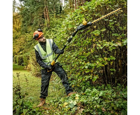 Кусторез DeWALT со штангой, 18V, 55 см (без АКБ и ЗУ) (DCMPH566N), изображение 6 Кусторез DeWALT со штангой, 18V, 55 см (без АКБ и ЗУ) (DCMPH566N), изображение 6