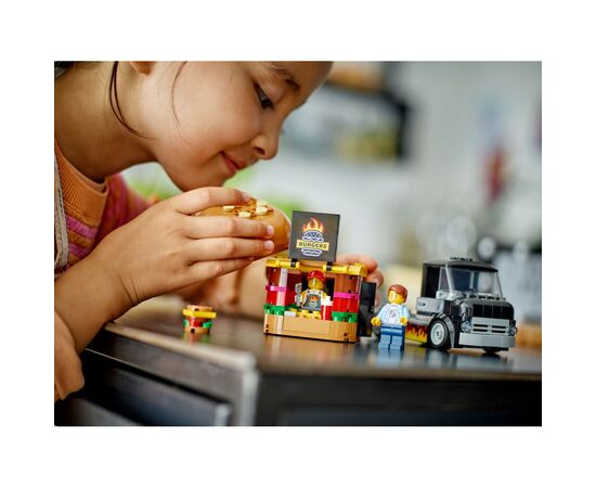 Конструктор LEGO City Грузовик с гамбургерами 194 деталей (60404), изображение 8 Конструктор LEGO City Грузовик с гамбургерами 194 деталей (60404), изображение 8