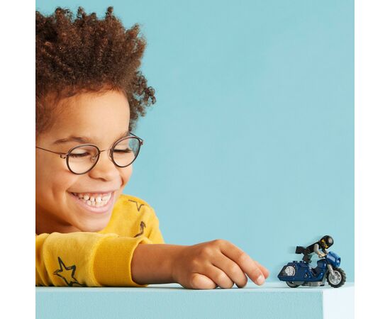 Конструктор LEGO City Stuntz Туристический каскадерский мотоцикл 10 деталей (60331), изображение 3 Конструктор LEGO City Stuntz Туристический каскадерский мотоцикл 10 деталей (60331), изображение 3