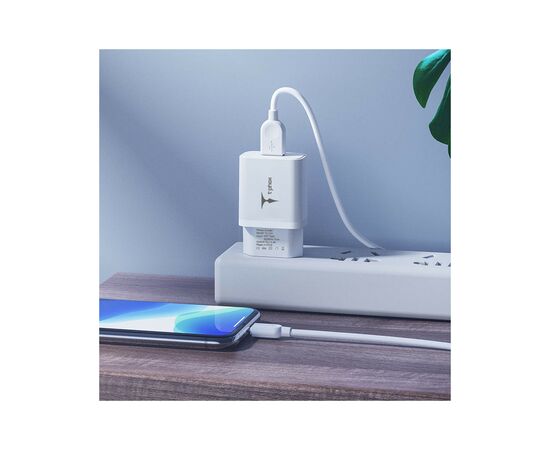 Зарядное устройство T-Phox TCC-124 Pocket USB + Type-C cable White (TCC-124 (W)+Type-C), изображение 3 Зарядное устройство T-Phox TCC-124 Pocket USB + Type-C cable White (TCC-124 (W)+Type-C), изображение 3
