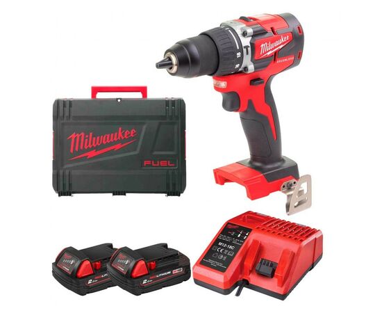 Шуруповерт Milwaukee M18 CBLPD-202C, 60Нм, 2x2Ah (4933464320)