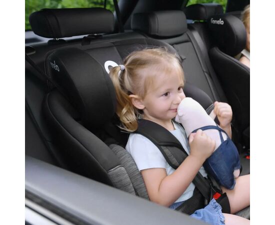 Автокресло Lionelo Levi i-Size Black Grey (LO-LEVI I-SIZE BLACK GREY), изображение 5 Автокресло Lionelo Levi i-Size Black Grey (LO-LEVI I-SIZE BLACK GREY), изображение 5