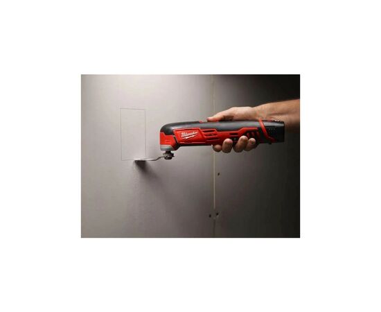 Реноватор Milwaukee C12 MT-202B, M12 2x2Ah, сумка (4933441710), изображение 5 Реноватор Milwaukee C12 MT-202B, M12 2x2Ah, сумка (4933441710), изображение 5