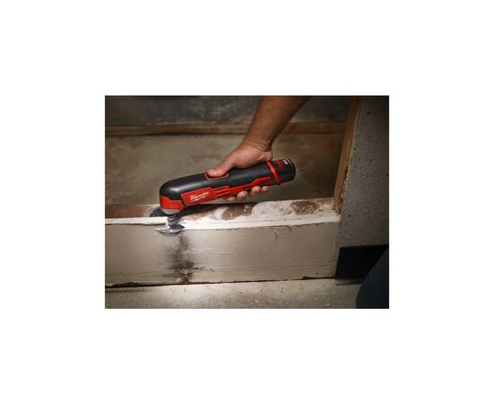 Реноватор Milwaukee C12 MT-202B, M12 2x2Ah, сумка (4933441710), изображение 6 Реноватор Milwaukee C12 MT-202B, M12 2x2Ah, сумка (4933441710), изображение 6