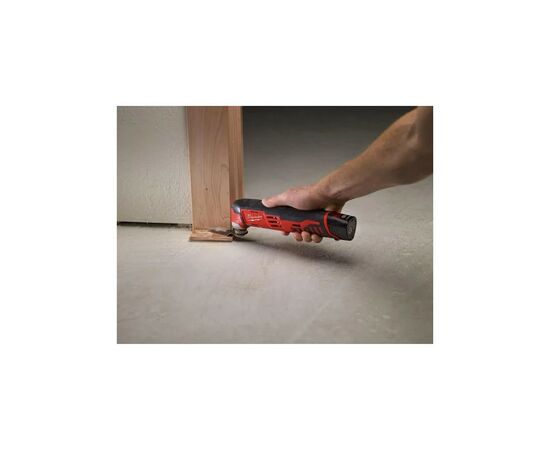 Реноватор Milwaukee C12 MT-202B, M12 2x2Ah, сумка (4933441710), изображение 9 Реноватор Milwaukee C12 MT-202B, M12 2x2Ah, сумка (4933441710), изображение 9