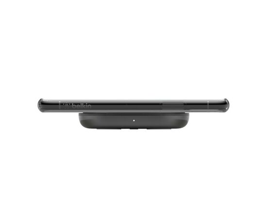 Зарядное устройство Belkin Pad Wireless Charging Qi, 10W, no PSU, black (WIA001BTBK), изображение 5 Зарядное устройство Belkin Pad Wireless Charging Qi, 10W, no PSU, black (WIA001BTBK), изображение 5