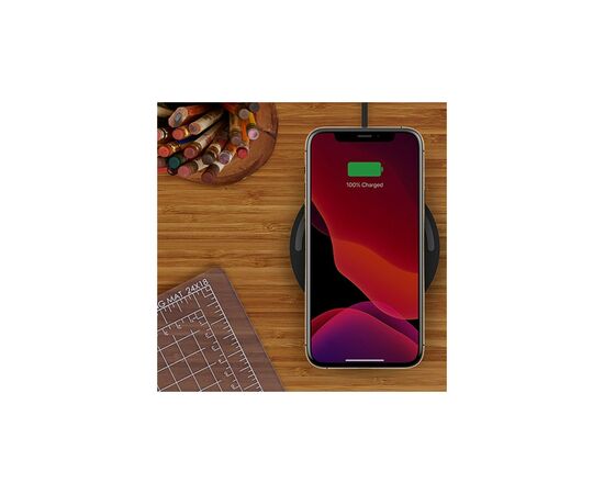 Зарядное устройство Belkin Pad Wireless Charging Qi, 10W, no PSU, black (WIA001BTBK), изображение 7 Зарядное устройство Belkin Pad Wireless Charging Qi, 10W, no PSU, black (WIA001BTBK), изображение 7