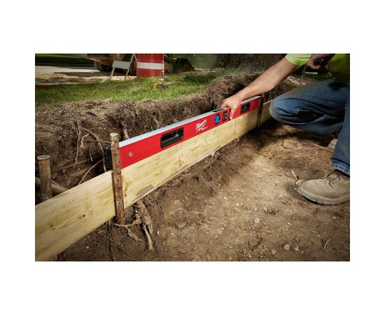 Рівень Milwaukee REDSTICK, цифровий акумуляторний, L4 B2 2Ah, 120см (4933471979), зображення 7 Рівень Milwaukee REDSTICK, цифровий акумуляторний, L4 B2 2Ah, 120см (4933471979), зображення 7
