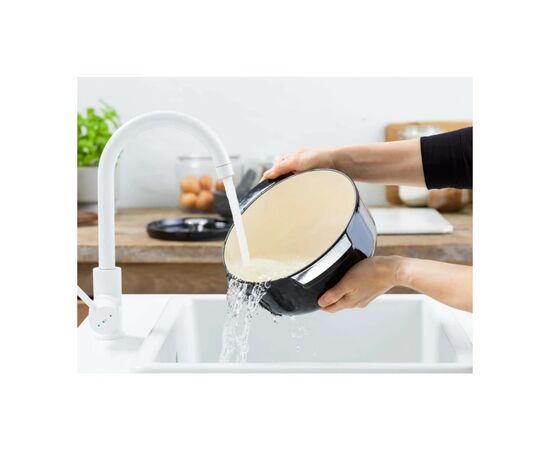 Кастрюля KitchenAid чавунна з кришкою 3,3 л Чорна (CC006058-001), изображение 9 Кастрюля KitchenAid чавунна з кришкою 3,3 л Чорна (CC006058-001), изображение 9