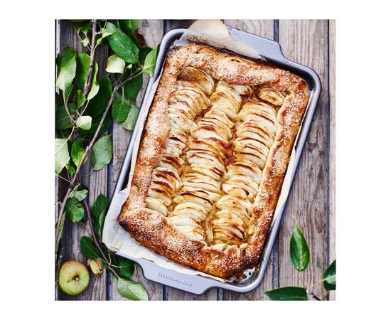 Форма для выпечки KitchenAid 33 х 22 х 5,5 см (CC003299-001), изображение 6 Форма для выпечки KitchenAid 33 х 22 х 5,5 см (CC003299-001), изображение 6