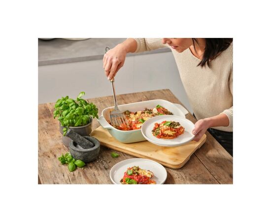 Форма для выпечки KitchenAid з кришкою керамогранітна 3,8 л Фісташкова (CC007426-001), изображение 8 Форма для выпечки KitchenAid з кришкою керамогранітна 3,8 л Фісташкова (CC007426-001), изображение 8