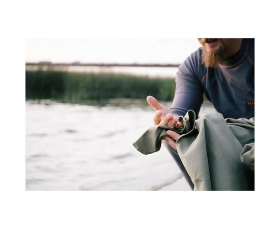 Полотенце Tramp з мікрофібри в чохлі Pocket Towel 60х120 L Army green (UTRA-161-L-army-green), изображение 12 Полотенце Tramp з мікрофібри в чохлі Pocket Towel 60х120 L Army green (UTRA-161-L-army-green), изображение 12