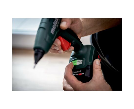 Клеевой пистолет Metabo HK 18 LTX 20, 18В, стержни 11мм, подача 20г/мин (без АКБ и ЗУ) (600797850), изображение 2 Клеевой пистолет Metabo HK 18 LTX 20, 18В, стержни 11мм, подача 20г/мин (без АКБ и ЗУ) (600797850), изображение 2