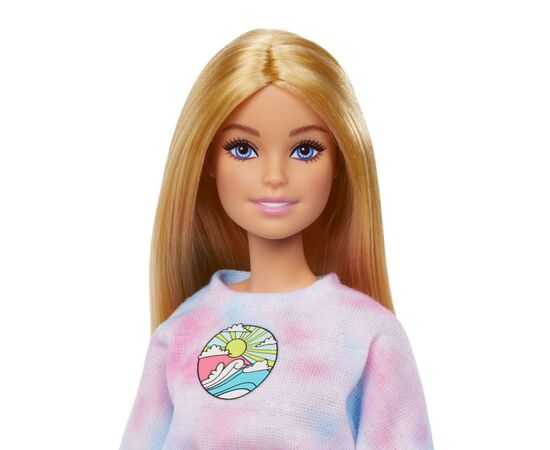 Кукла Barbie Малибу Стилистка (HNK95), изображение 2 Кукла Barbie Малибу Стилистка (HNK95), изображение 2