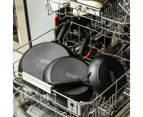 Ковш KitchenAid CFA 20 см 3,1 л з керамічним покриттям (CC005684-001), изображение 5 Ковш KitchenAid CFA 20 см 3,1 л з керамічним покриттям (CC005684-001), изображение 5